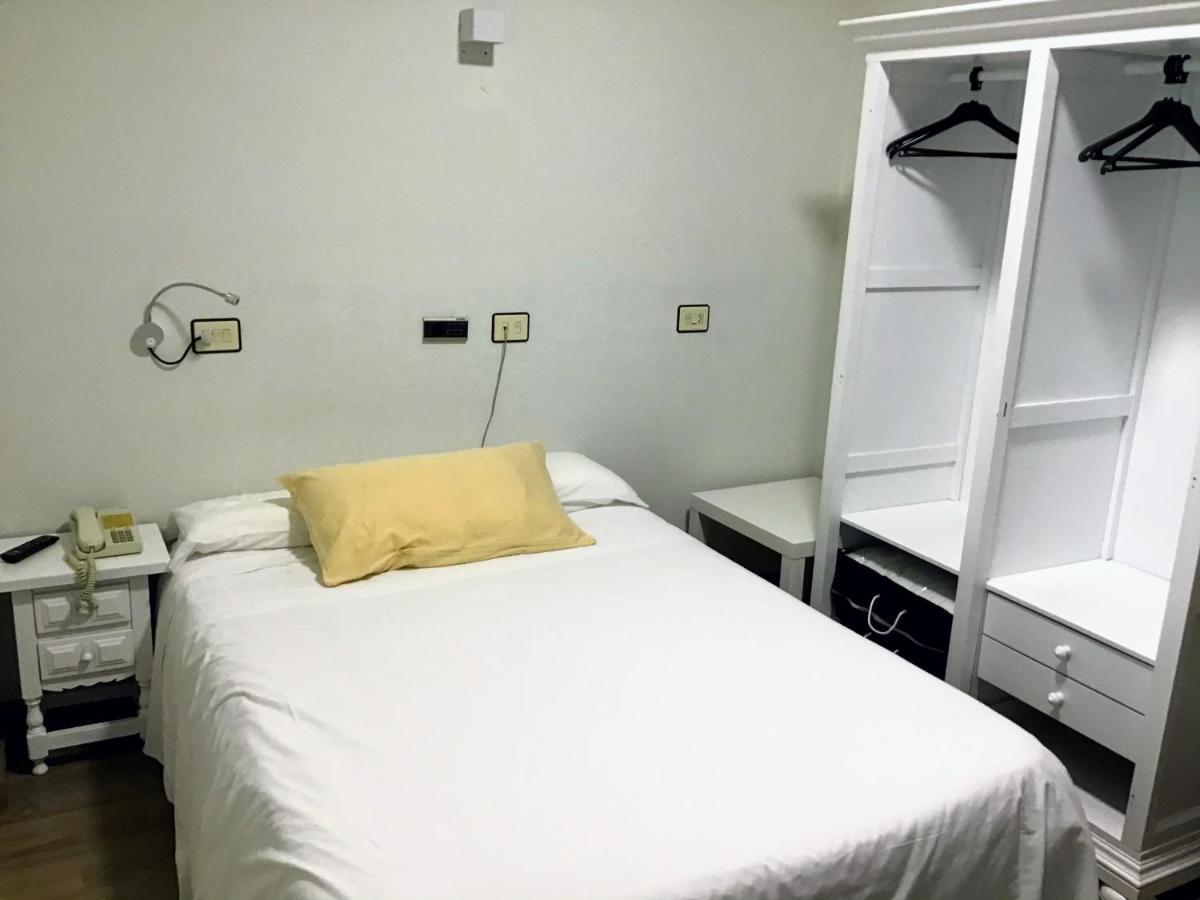 Hotel Los Olmos ลูโก ภายนอก รูปภาพ