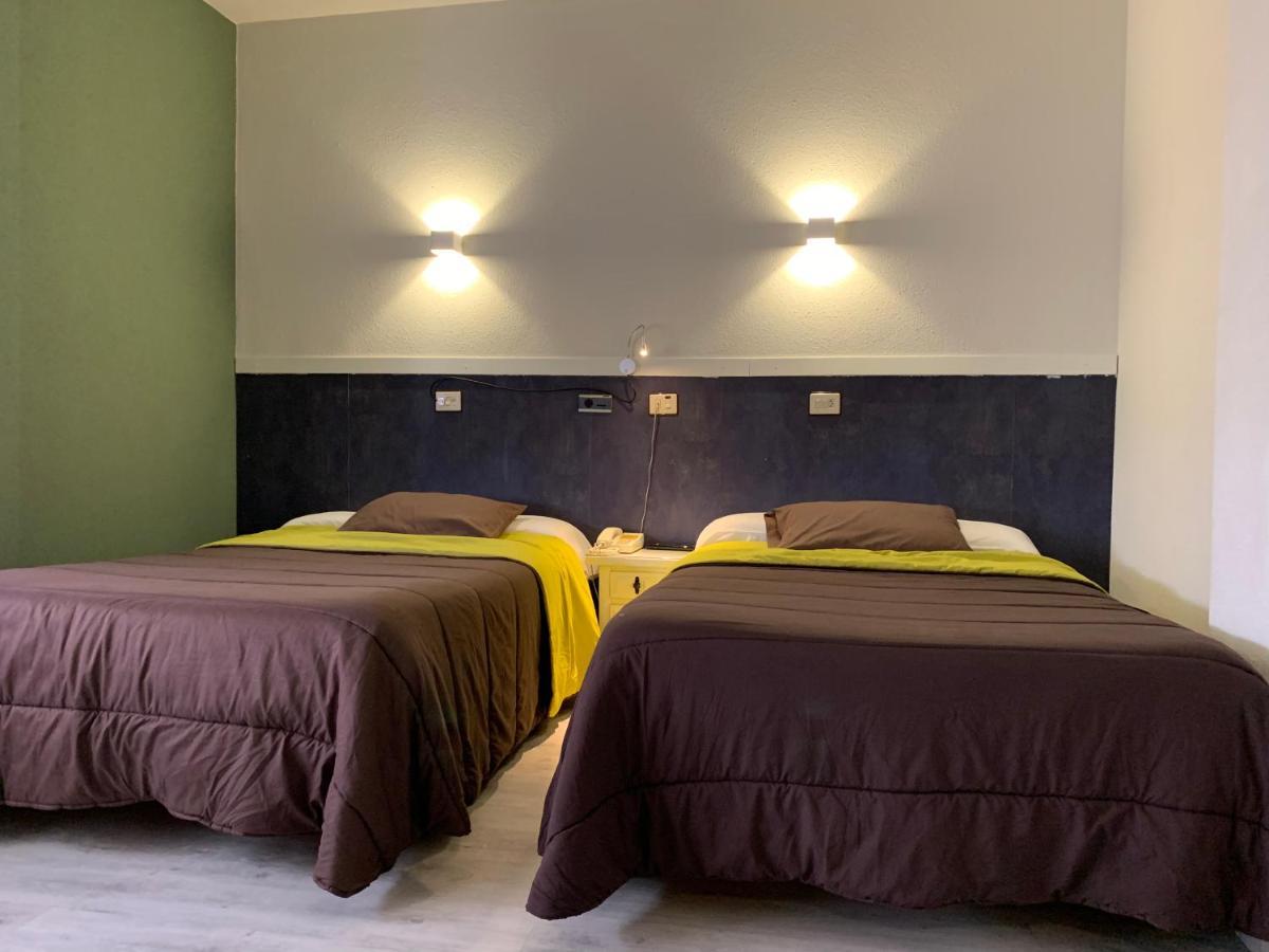 Hotel Los Olmos ลูโก ภายนอก รูปภาพ