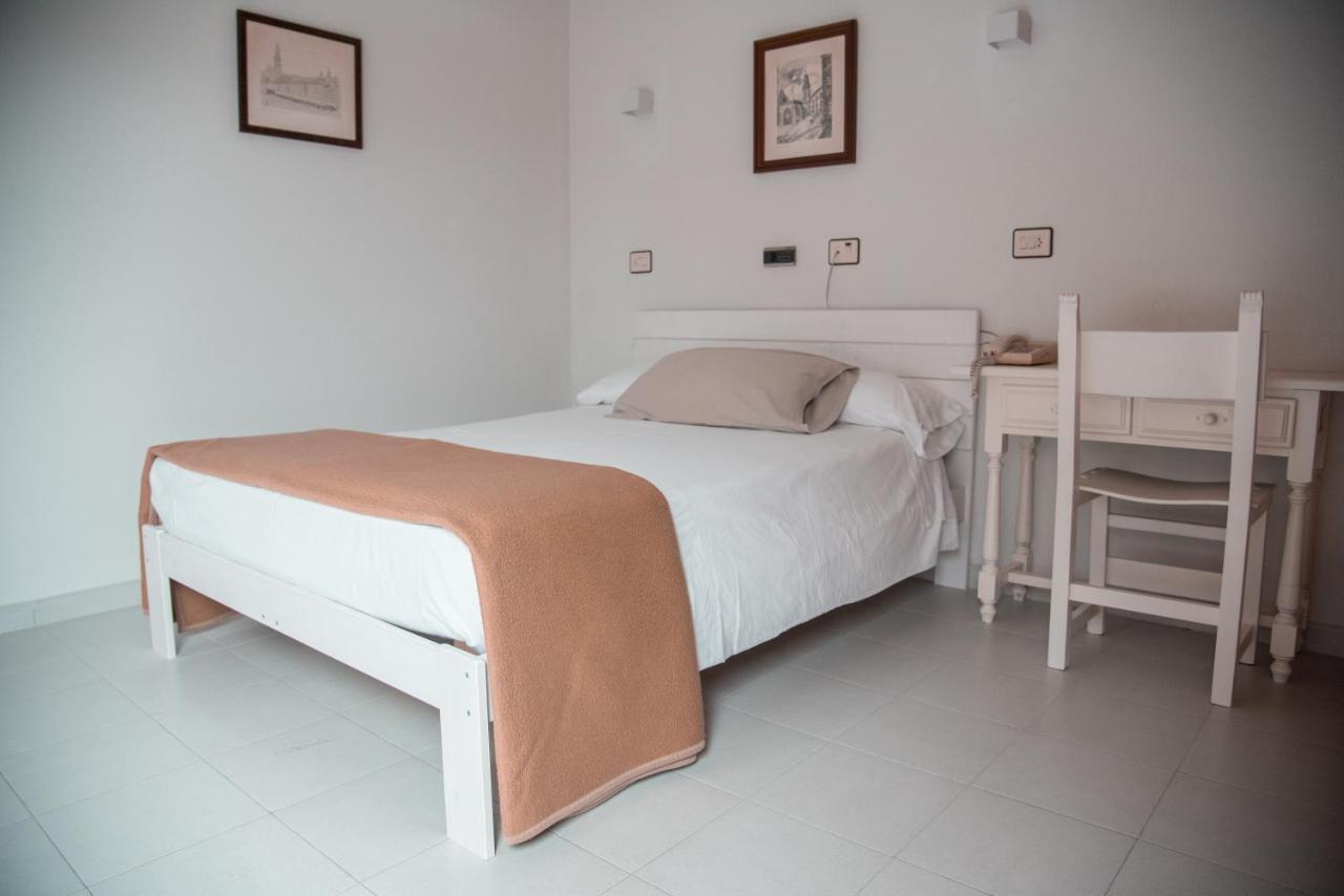 Hotel Los Olmos ลูโก ภายนอก รูปภาพ